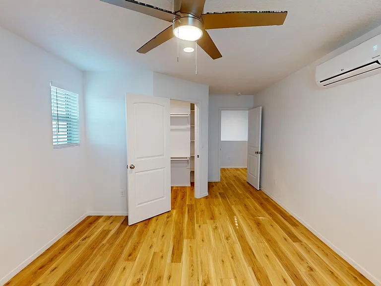 2 Bed Contemporary Town Homes in Fantastic North Valley Community — Photo 29