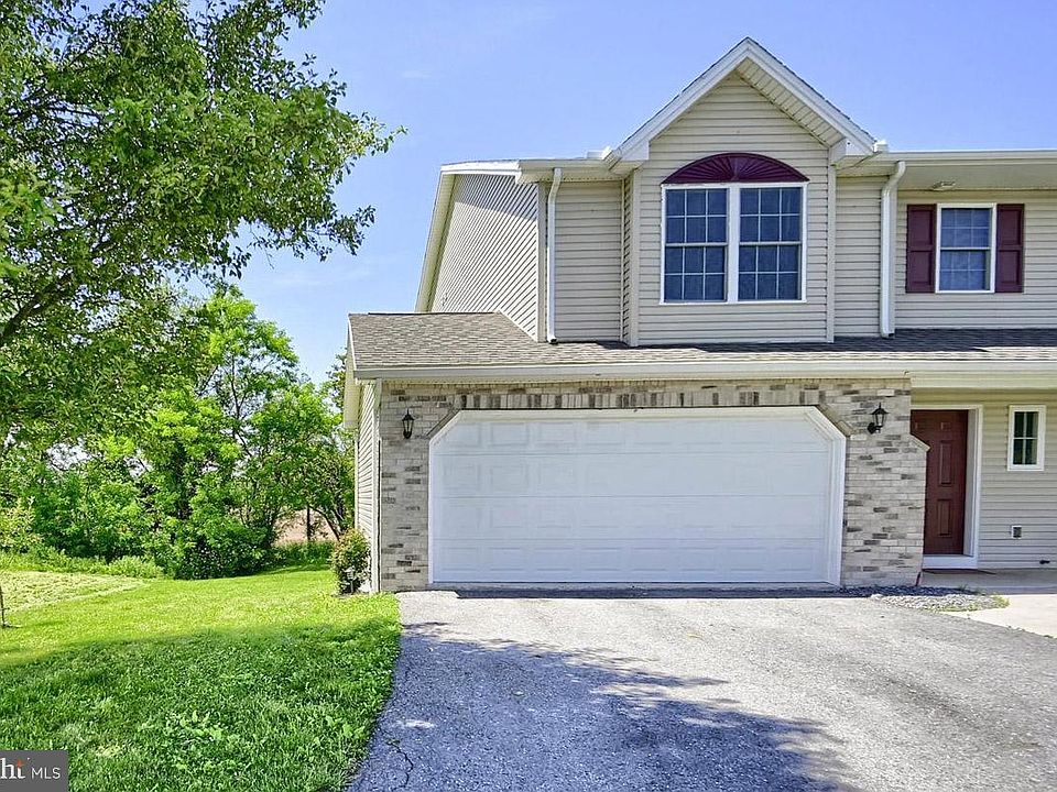 1st image of 48 Dustin Dr