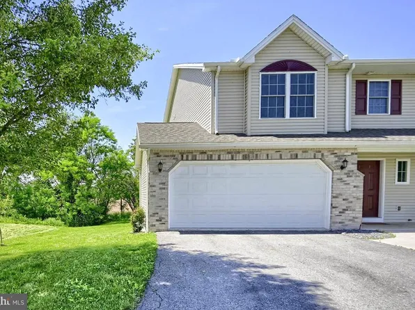 48 Dustin Dr, Halifax, PA 17032
