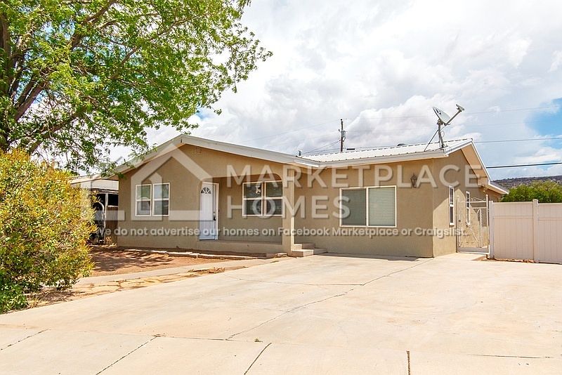 1st image of 1400 Pinon Dr