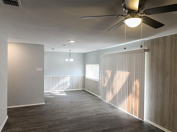3rd image of 3437 Cherrywood Ln
