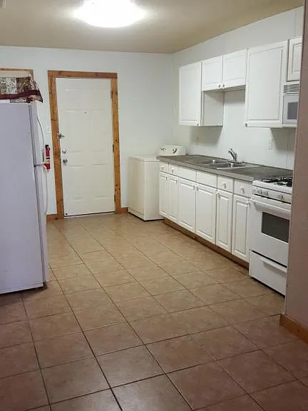 4507 Wipprecht St #7 — Photo 3