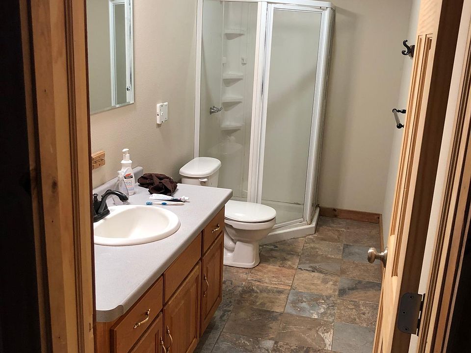 1st image of 602 Twin Ct #2