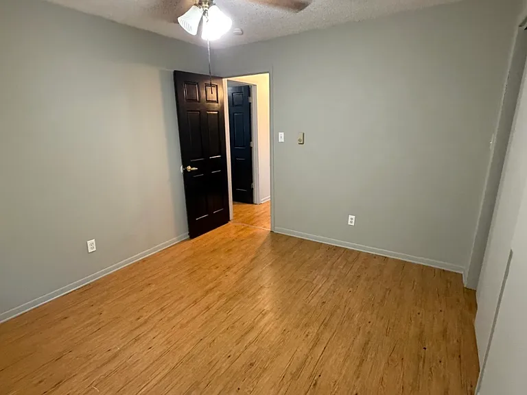 3105 Heritage Dr #6 — Photo 8