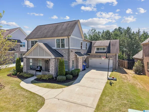 1033 Evan Cir, Chelsea, AL 35043