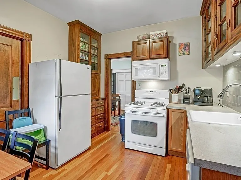11 Radcliffe Rd #1 — Photo 14