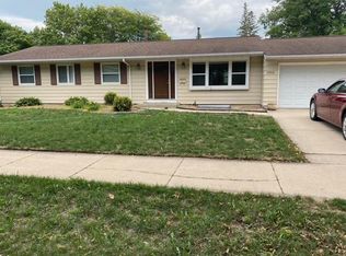 1352 8th Ave SE, Rochester, MN 55904