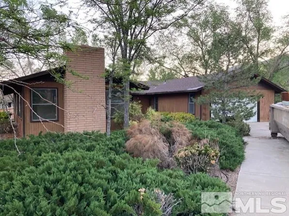 5300 N Scarsdale Cir, Reno, NV 89502