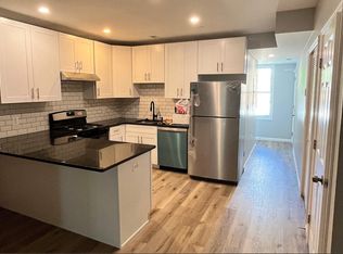 1709 E St NE #2, Washington, DC 20002