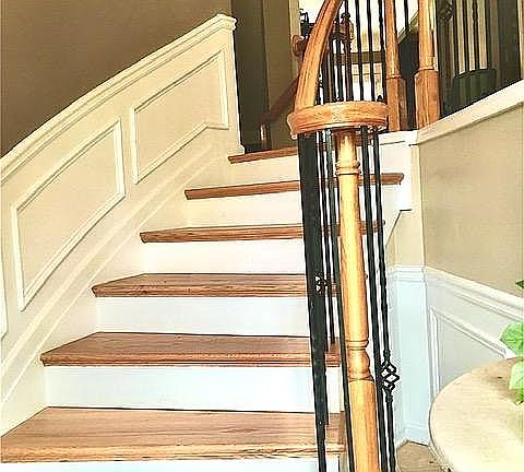 Curved Entry Stairs.