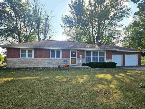 803 Maas Rd, Quincy, IL 62305