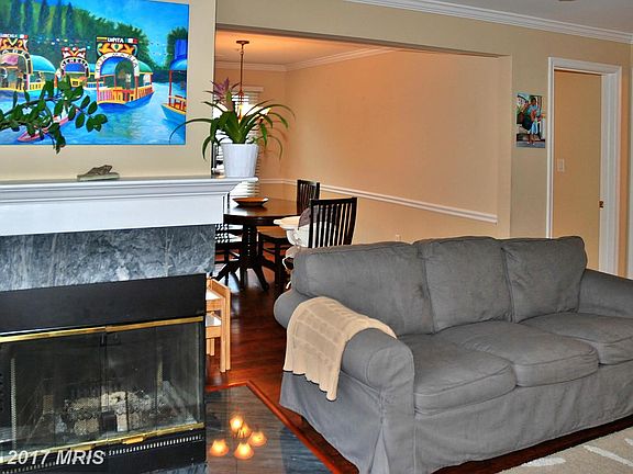 3rd image of 114 Kendrick Pl APT 28