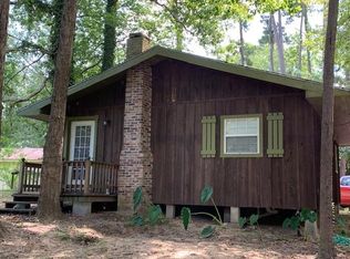 190 Ridgewood Dr, Burkeville, TX 75932