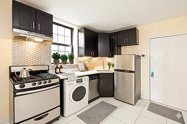 961 Columbus Avenue, #5W