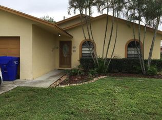 5216 Plunkett St, Hollywood, FL 33021