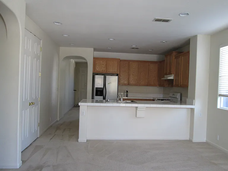 10101 Lambeau Ct — Photo 4