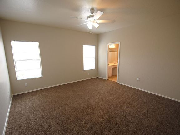 5th image of 1932 N Mesa Dr Unit 6