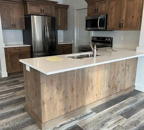 4th image of 310 Snake River Dr #2