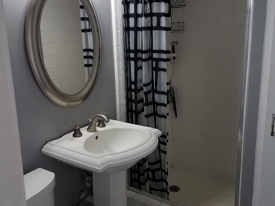 2nd image of 2421 Ala Wai Blvd #1501A
