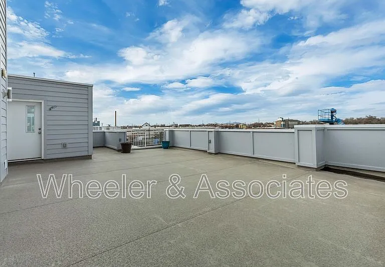3586 S Xenon Dr — Photo 3