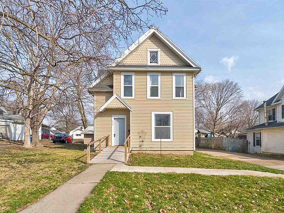 3rd image of 726 S Iowa Ave