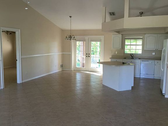 3rd image of 2518 Gleason Pkwy