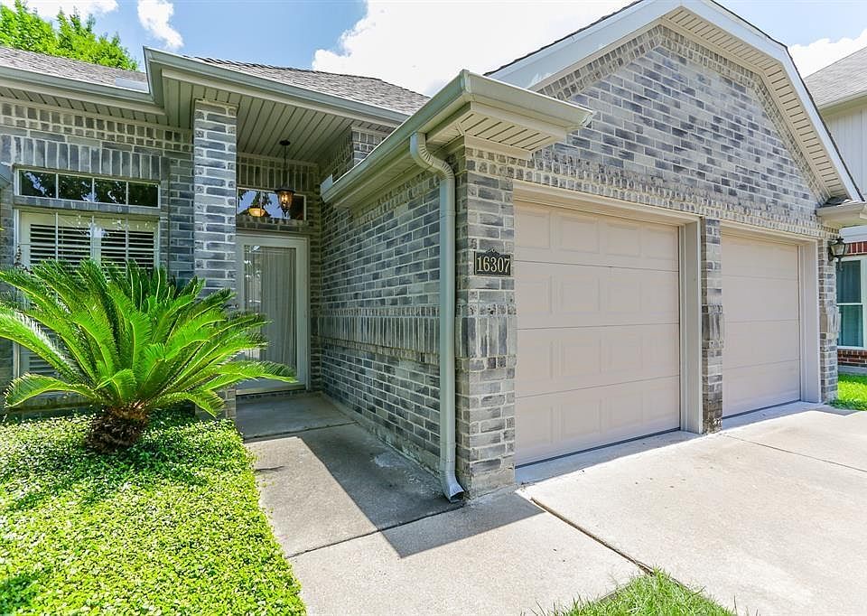 1st image of 16307 Cobble Springs Ct