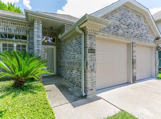 16307 Cobble Springs Ct, Sugar Land, TX 77498