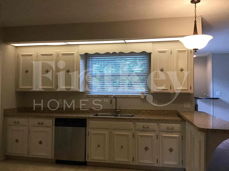 4514 Glen Eden — Photo 7