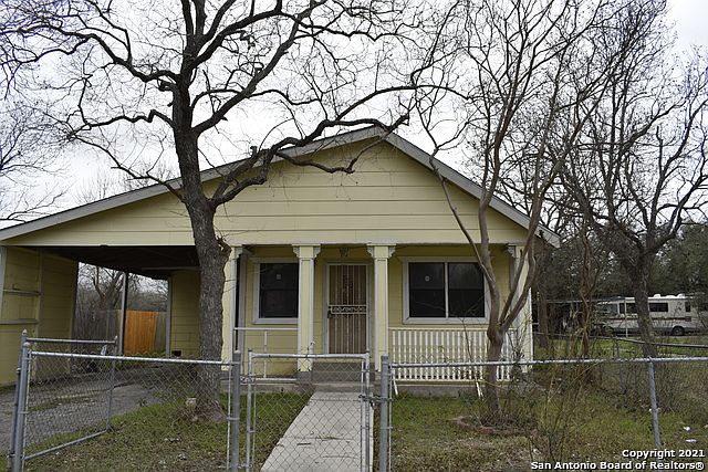 1st image of 4634 Eldridge Ave