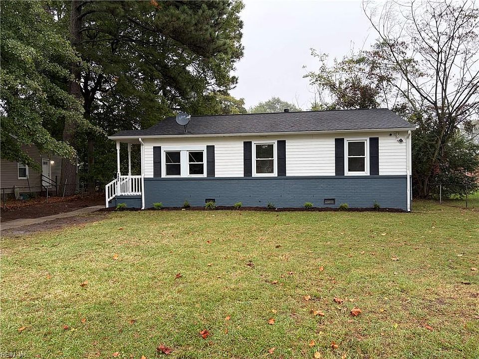 1st image of 125 Carol Ln