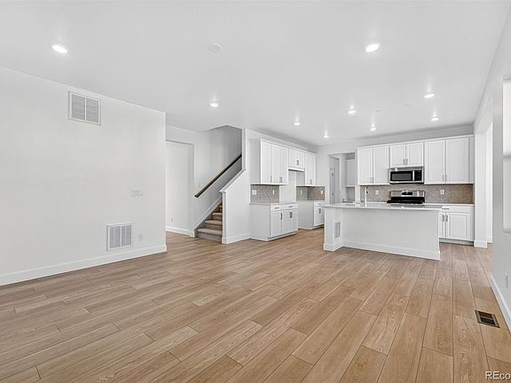 5th image of 16507 W 92nd Place