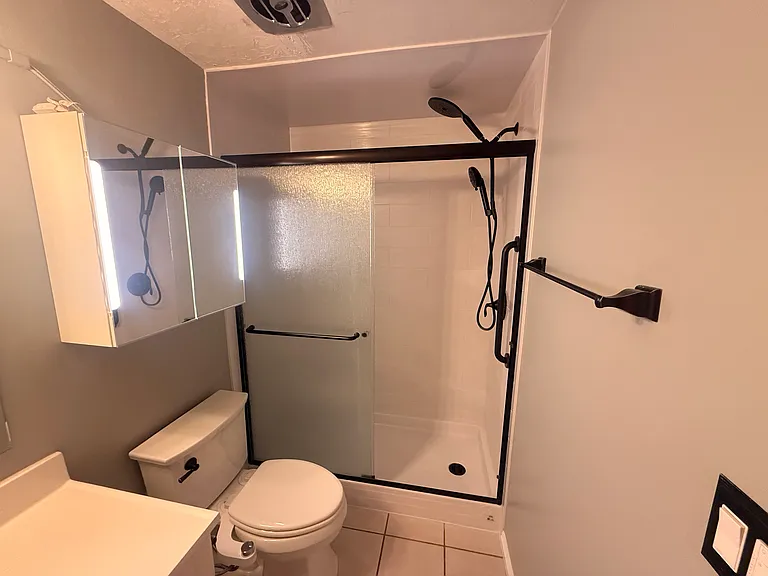 301 E 2700 S #11 — Photo 3
