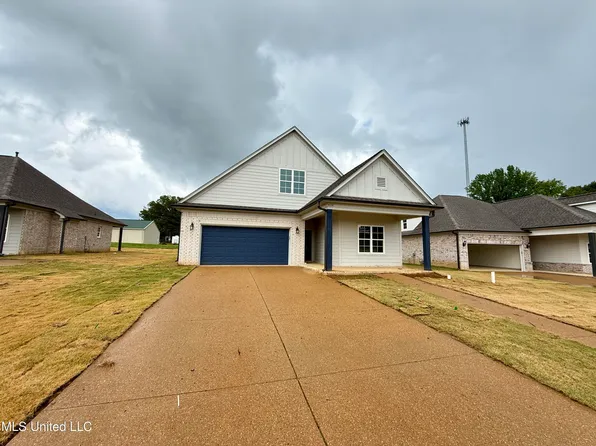 6334 Acorn Way, Walls, MS 38680