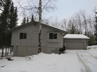 10116 George Pl, Eagle River, AK 99577