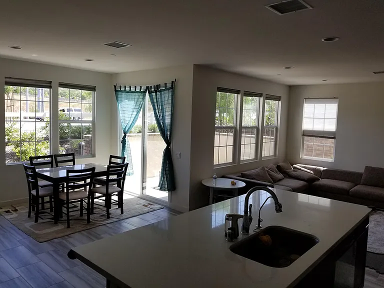 18437 Stables Ln — Photo 11