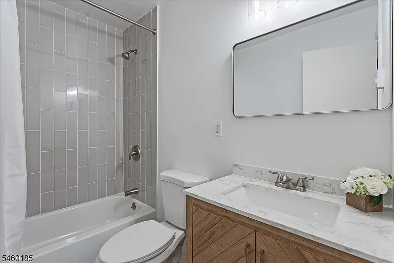 2 bed, 2.0 bath, $2,795 — Photo 3
