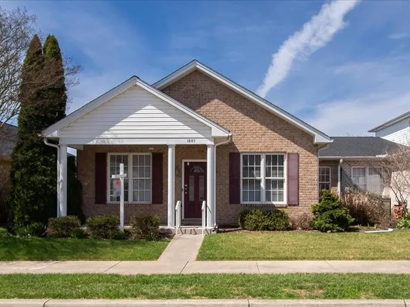 1845 Meridian Dr, Hagerstown, MD 21742