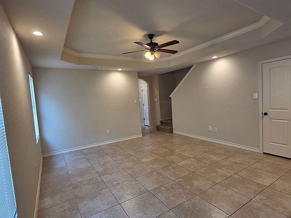5th image of 6650 Mia Way #101