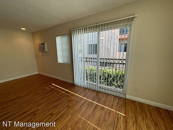 5th image of 1316 Venice Blvd APT 7