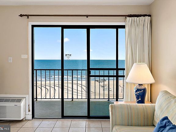 5th image of 1201 Atlantic Ave Unit 506