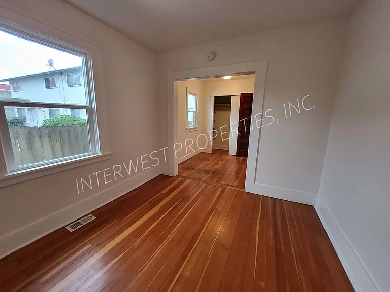 329 SE 79th Ave — Photo 19