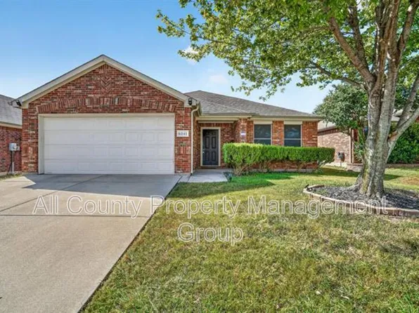 6241 Trinity Creek Dr, Fort Worth, TX 76179