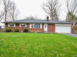 1013 Tralee Trl, Dayton, OH 45430