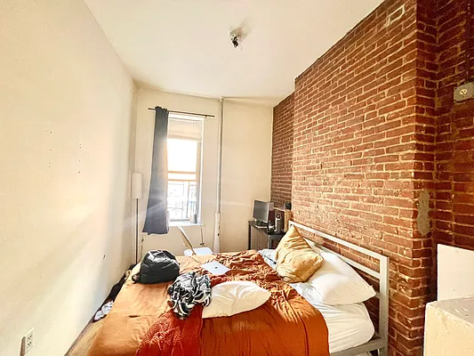 Rented by Century 21 Premier  | media 1