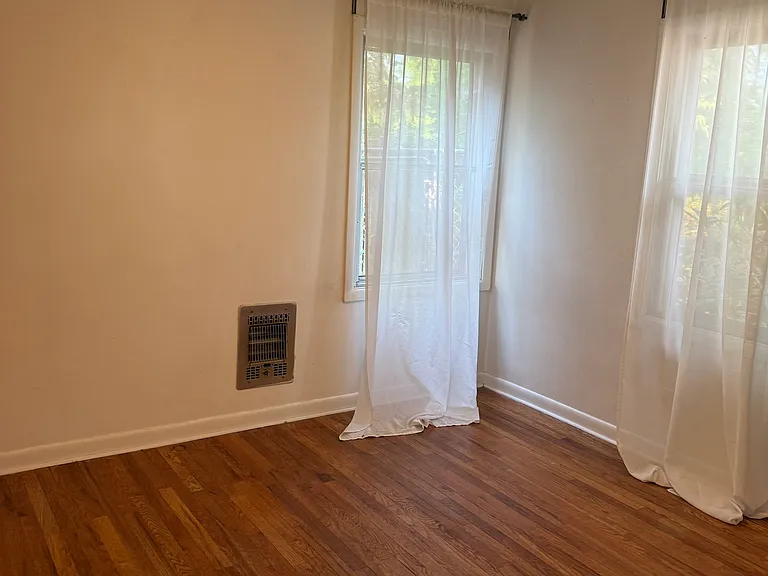 4317 SE 35th Pl — Photo 11