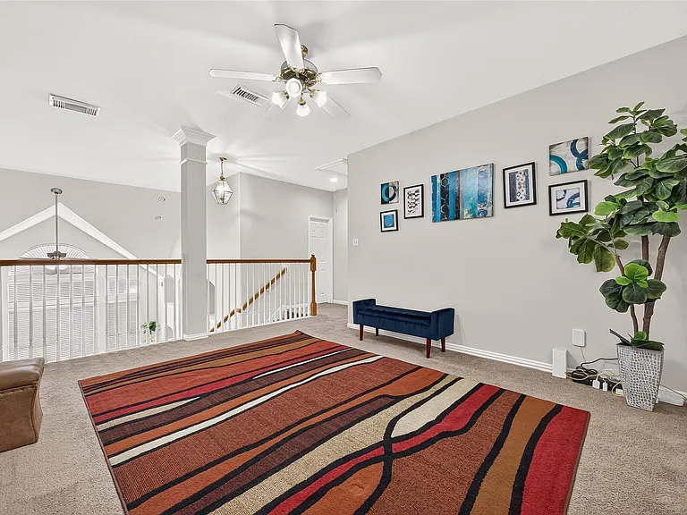 214 Kentwood Ridge Ct — Photo 32