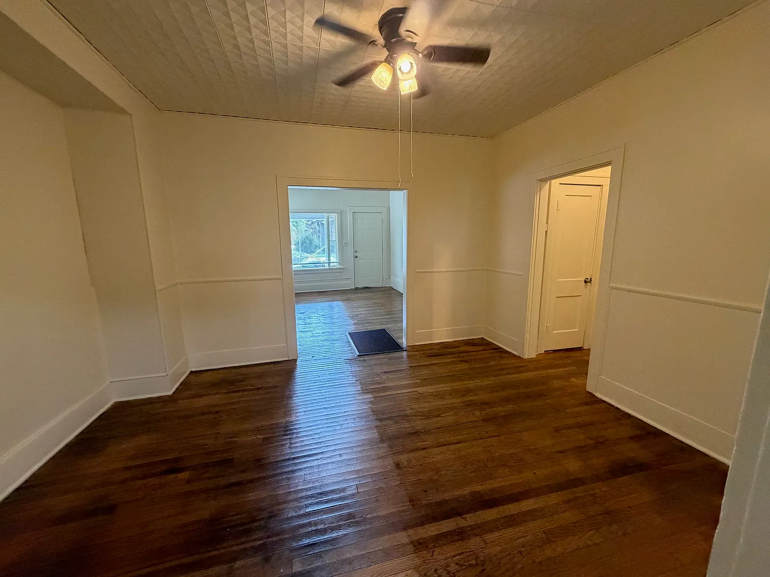 2 bed, 1078 sqft, $1,095 — Photo 3