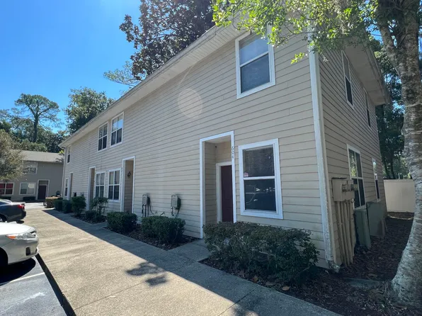 1710 NW 7th St APT 604, Gainesville, FL 32609