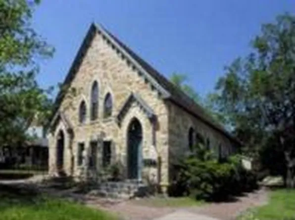 1001 Kentucky St #2, Lawrence, KS 66044